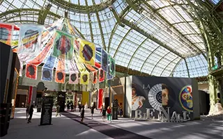 Ярмарки антиквариата в Париже: путешествие во времени